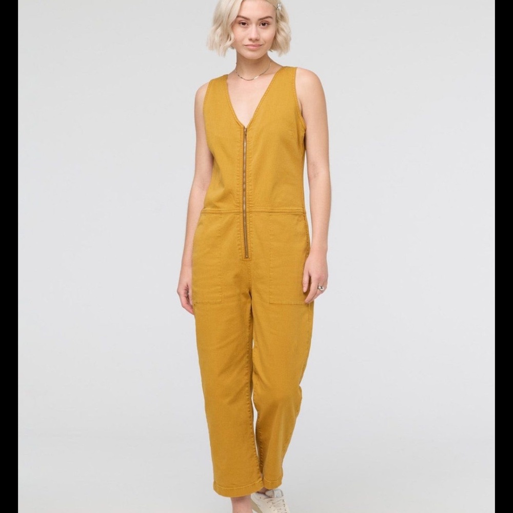 Roark Outbound Jumpsuit in Marigold / M - Picture 3 of 8